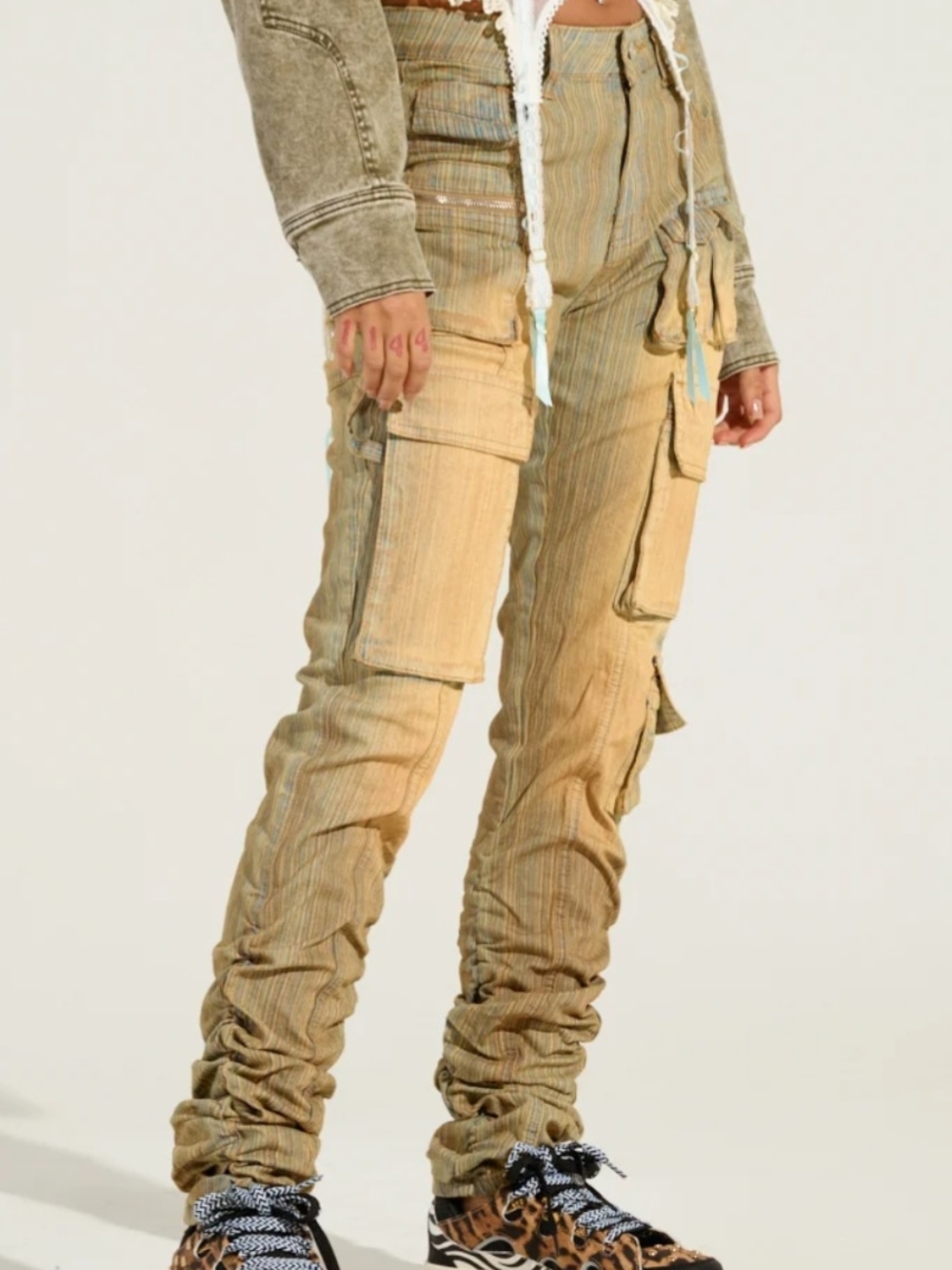 AKIRA NWT SIZE SMALL Ombre Skinny Cargo Jeans